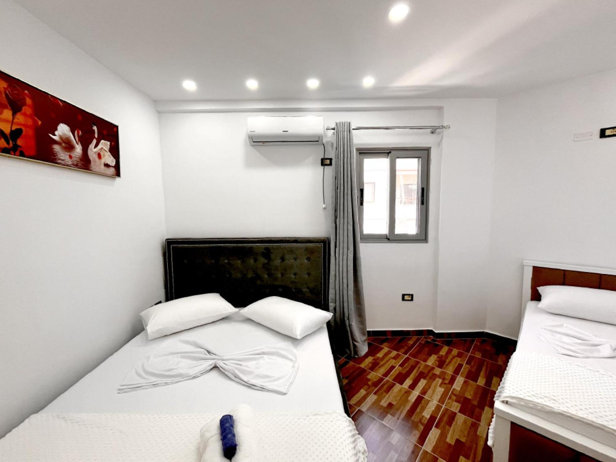Kam Apartments In The City Center Влёра Экстерьер фото